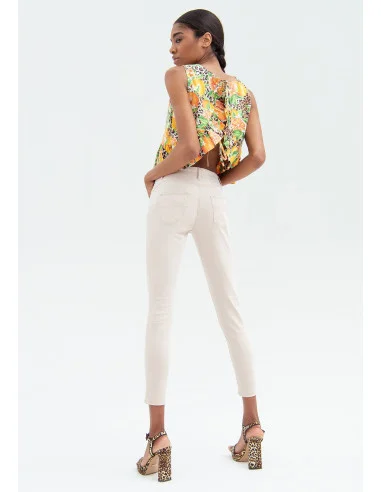 Jeans Slim Effetto Push Up In Gabardine Fracomina