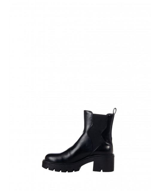 Chunky Ankle Boot With Elastic Rinascimento