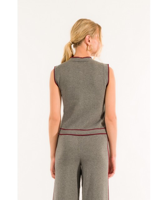 Kontatto Profiles Vest