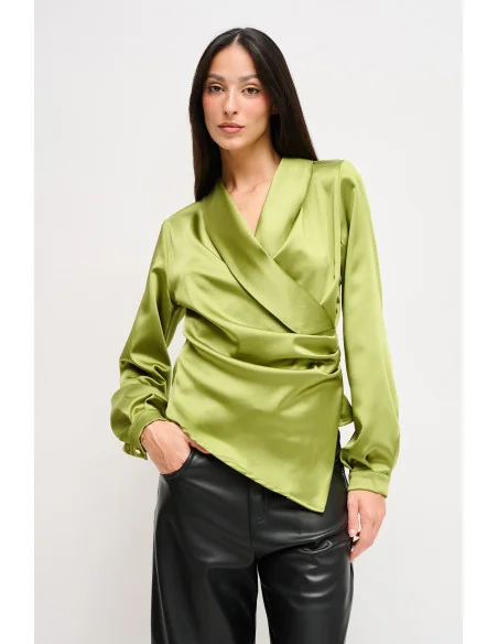 Maryley Blouse With Asymmetrical Bottom