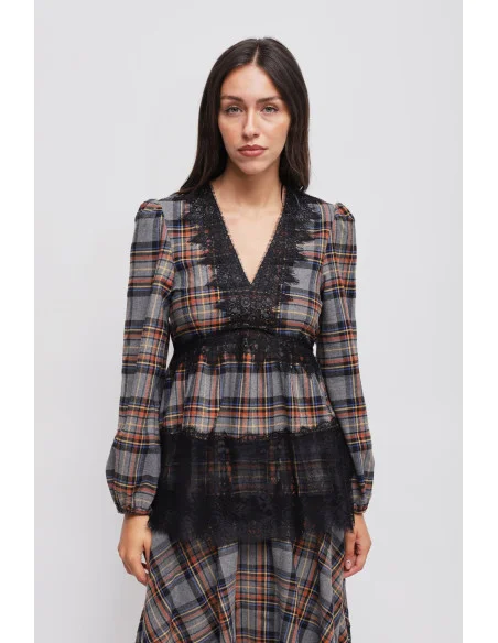 Maryley Check Blouse With Lace Details