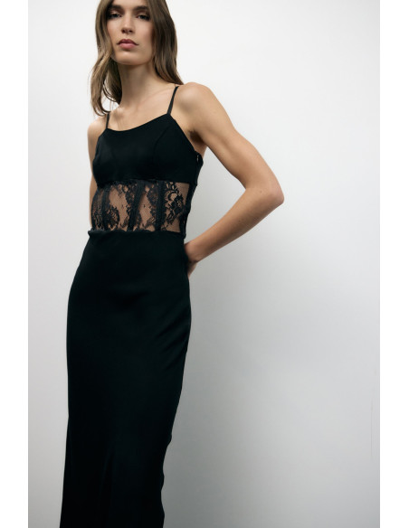 Abito Lungo Con Inserti In Pizzo E Spalline Sottili Dixie