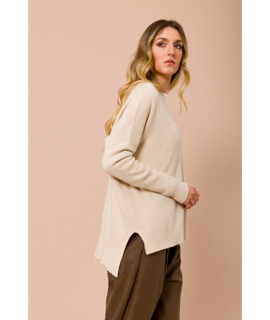 Maryley Oversized V-Neck Knit With Side Slits
