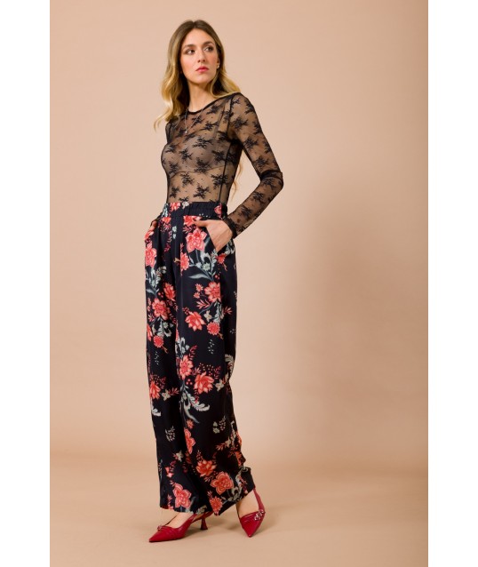 Body In Pizzo Girocollo Slim Fit Manica Lunga Maryley