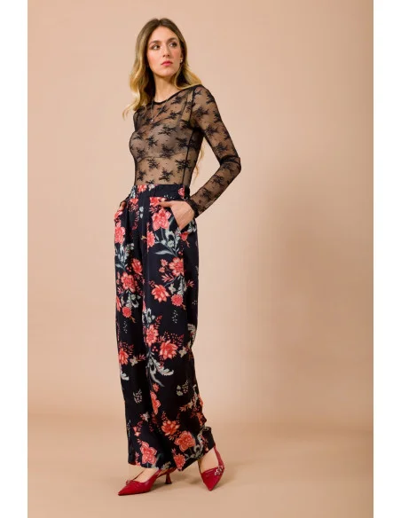 Body In Pizzo Girocollo Slim Fit Manica Lunga Maryley