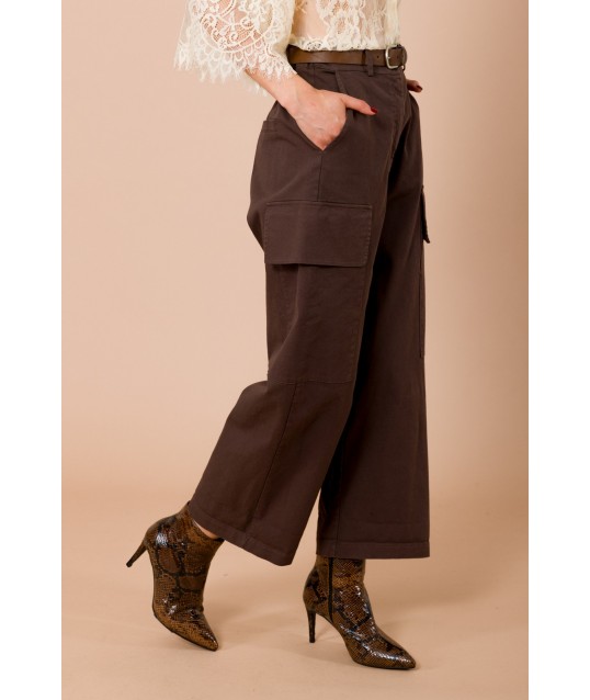Cargo trousers with turn-ups. Waistband and Elastic Back Maryley