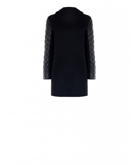 Manteau moyen en laine mélangée avec capuche et manches matelassées en Similpelle Rinascimento