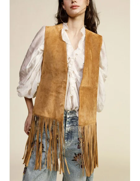 Long-Fringed Vest with Straight Cut Dixie