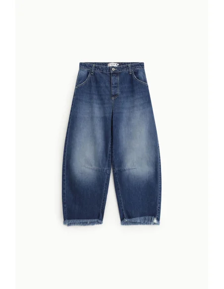 Baloon Fit Jeans With Frayed Bottom Please