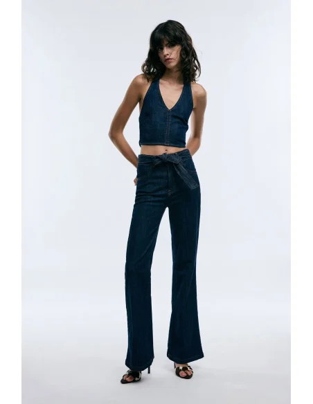 Jeans A Zampa Con Cintura Annodata E Vita Alta Please