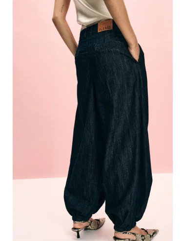 Dark Baloon Fit Jeans With Elastic Bottom Please