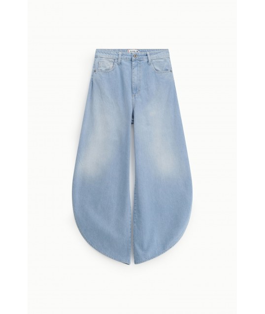 Wide Leg Rounded Jeans With Side Slits Please