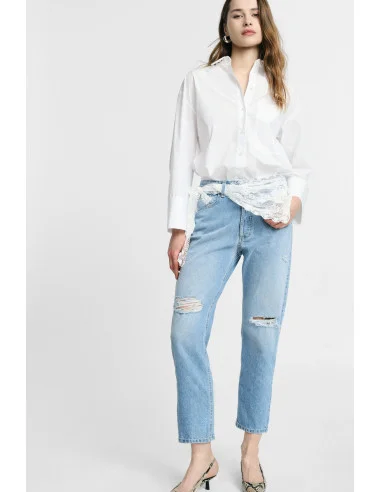 Mom-Fit Jeans High Waisted Ties And Lace Please