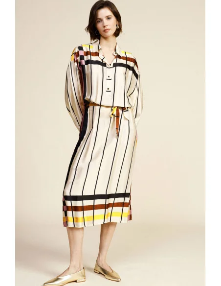Robe mi-longue rayée avec ceinture et encolure Dixie classique