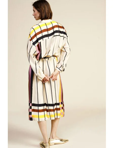 Robe mi-longue rayée avec ceinture et encolure Dixie classique