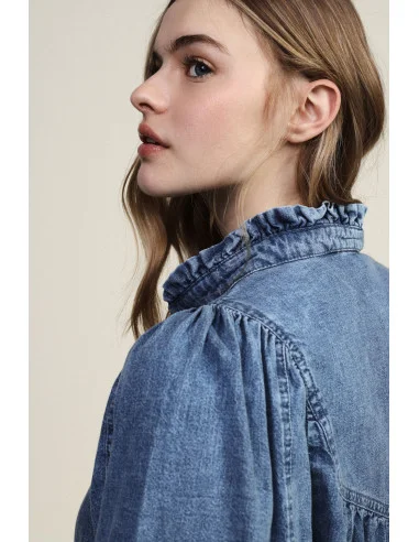 Dixie Long-Sleeved V-neck Wide Shirt