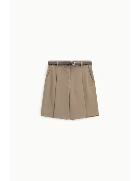 Short à coupe régulière avec plis et ceinture svp