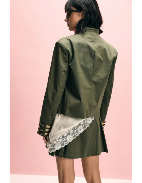 Short Shirt Jacket With Decorative Toggles Please