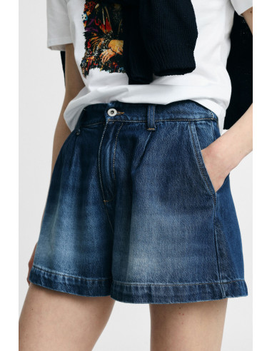 Regular-Fit Shorts With Darts And Front Pockets Please - Vestiti Fi...